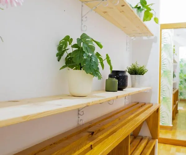 Travel & Live Nature