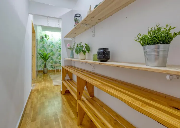 Hostel Travel & Live Nature