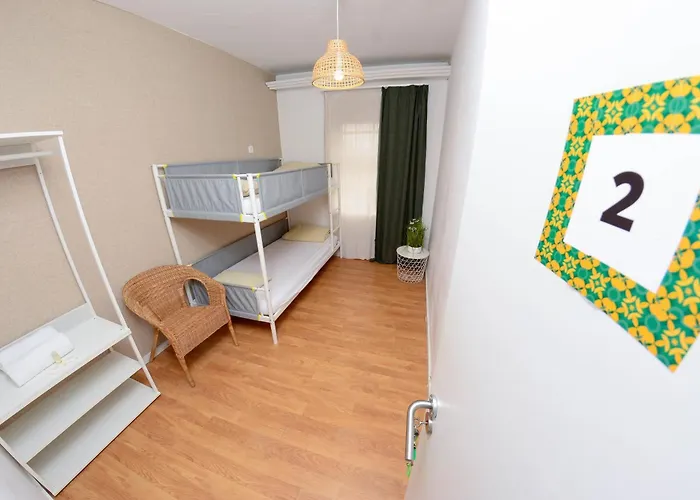 Travel & Live Nature *