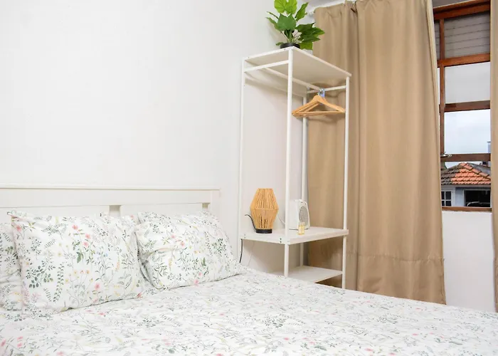 Hostel Travel & Live Nature