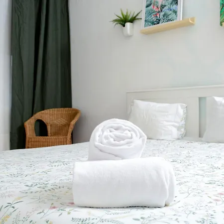 Travel & Live Nature