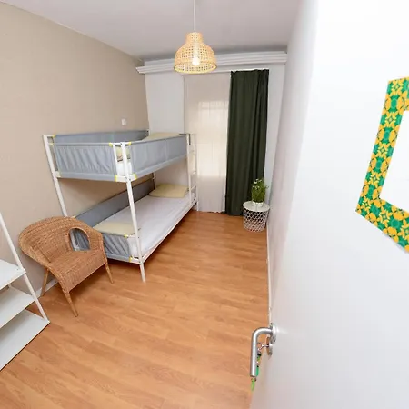 Travel & Live Nature *